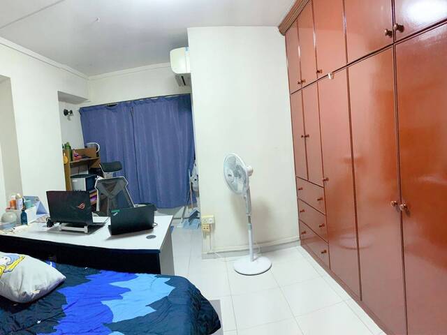 MASTER BEDROOM WITH AC, MOVE-IN ASAP