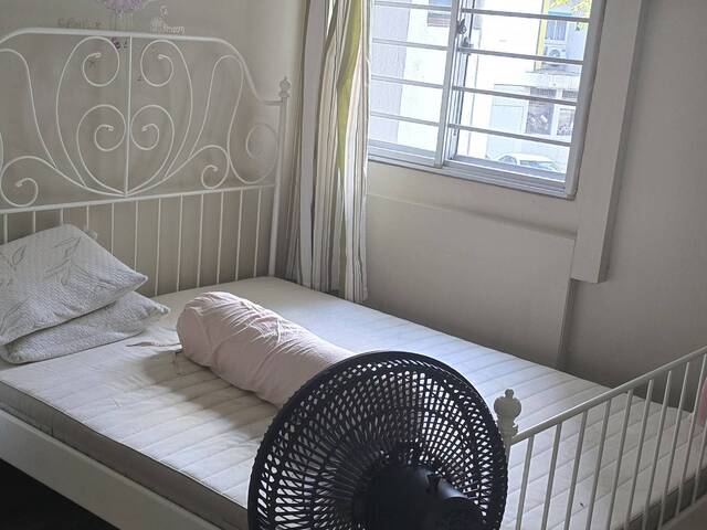 Master room for rent