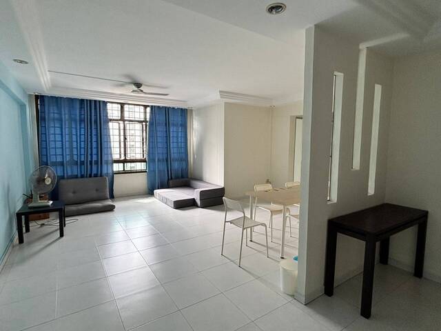5-Room Flat @ Woodlands Drive 16 BLK 580! NO AGENT FEES!