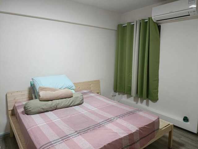Master Room Blk 118 Potong Pasir Ave 1 @ $1000/$1300 (AC/WIFI)
