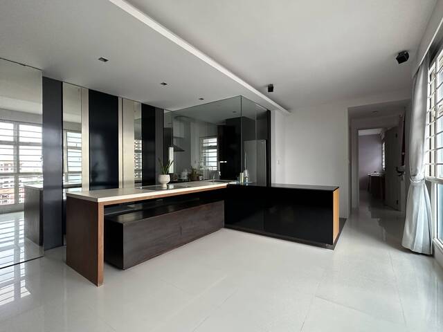 5mins to Kallang MRT Well Furnished 4 Room HDB unit