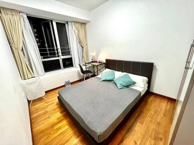 Clean and Cosy Designed Room near Ang Mo Kio Mrt