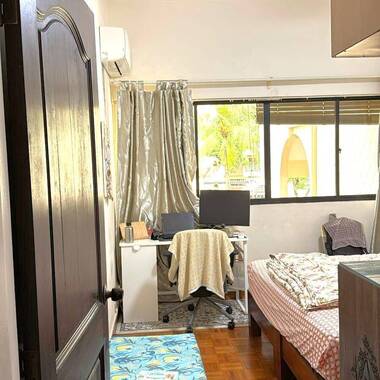 Common room for rent at Spanish Village. No Owner! NO AGENT FEE