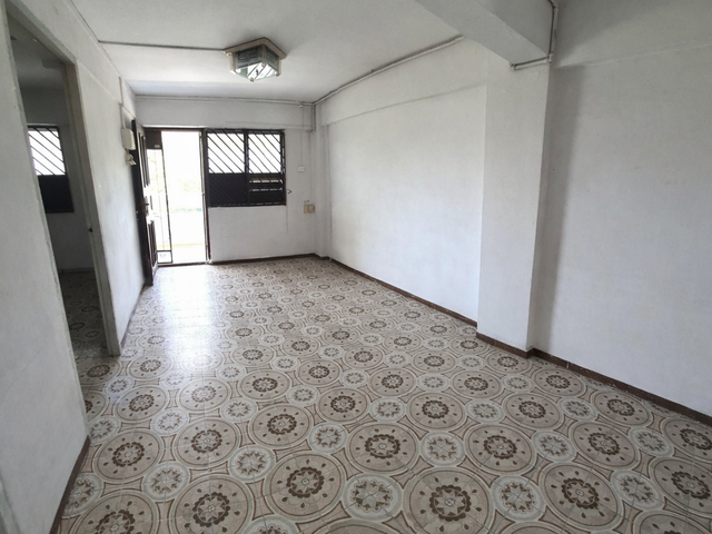 Whole HDB Flat at 33 Telok Blangah Way