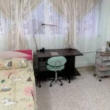 Common room at 337 clementi avenue 2 for rent! Aircon wifi!