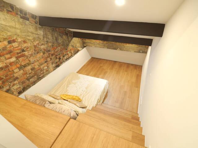 Cosy Room in River Valley