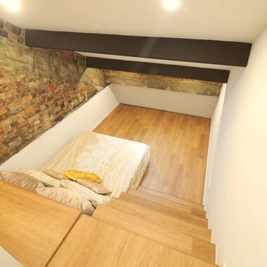 Cosy Room in River Valley