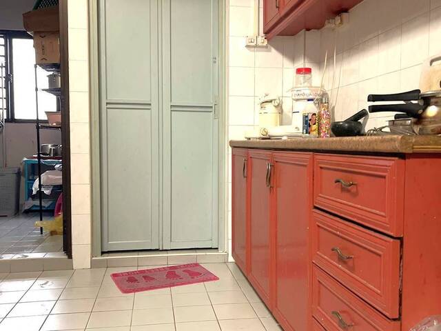 Common room for rent at Blk 616 Woodlands Avenue 4. Near to Woodlands MRT! NO AGENT FEE