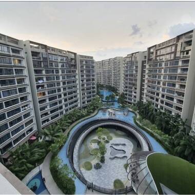 Female environment, Common rm with Nice Pool View at D'Nest, 7mins walk Mrt, Female environment