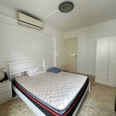 Spacious Master Bedroom Ang Mo Kio Indian family environment (No Owner Staying, No Agent Fees)