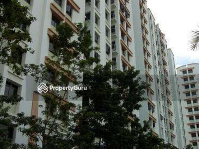 Common Room for rent at Blk 322C Anchorvale Drive. Near to Sengkang MRT! NO AGENT FEE