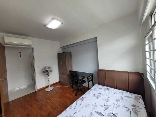 Fully Furnished, Nice & Tidy Common Bed Room is Available to be Rented in Hougang
