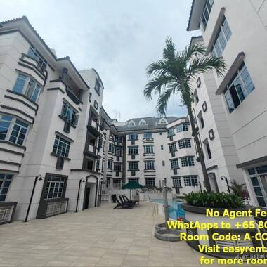 Orchard MRT Master Room