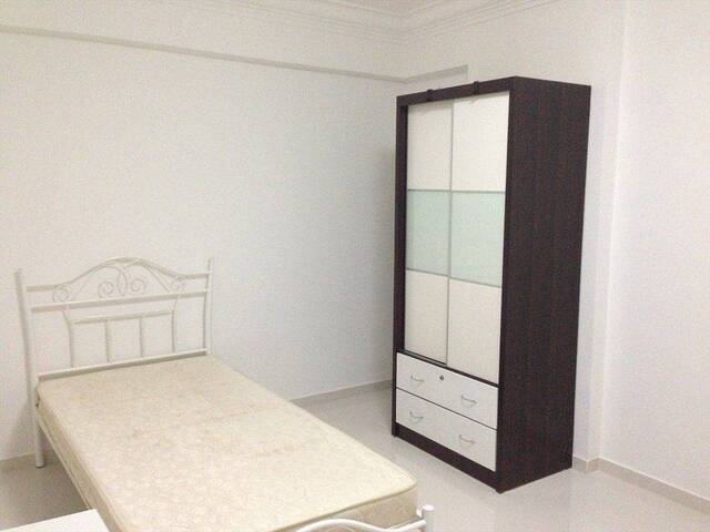 636 Yishun Street 61, Common Room, for rent