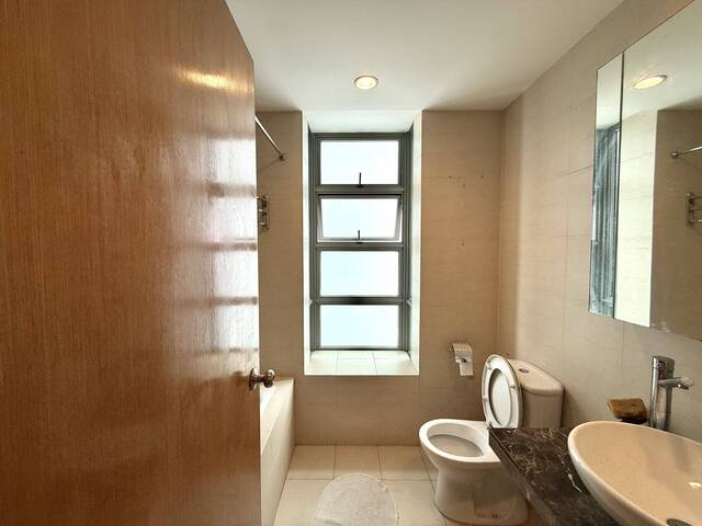 Cheap and Huge Master Room for rent @ Yewtee/Choa Chu Kang