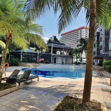 No owner, can cook, 3 Huge Master bedroom with attached bathroom