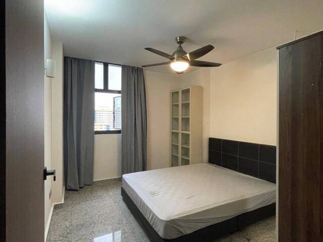 Common room at 359a admiralty drive for rent! Aircon wifi!