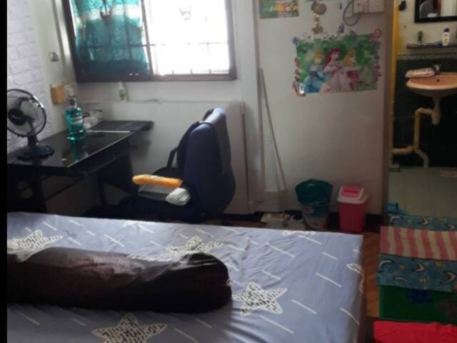 Master bedroom Tampines