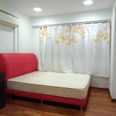 Big Common room near choa chu Kang MRT for rent