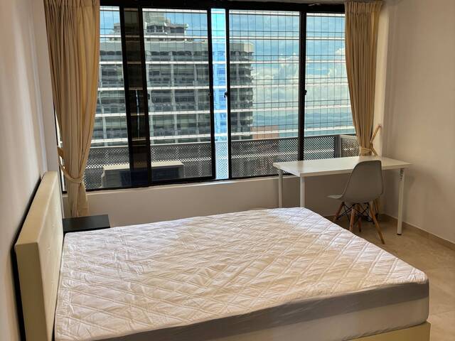 Master Room For Rent Available From Early May 2026