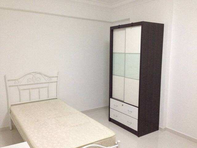 Common Room (Khatib/ Yishun), Air Con + Wifi