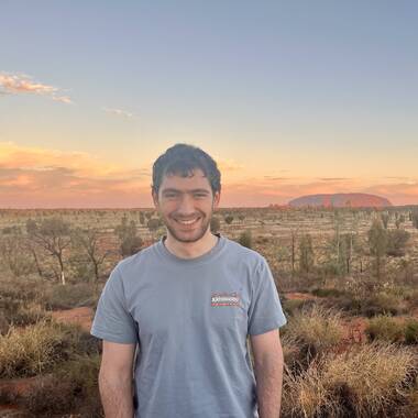 Thomas Schwarz is looking for a room in Holland Village