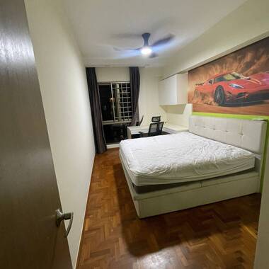 Condo Common Room for Rent