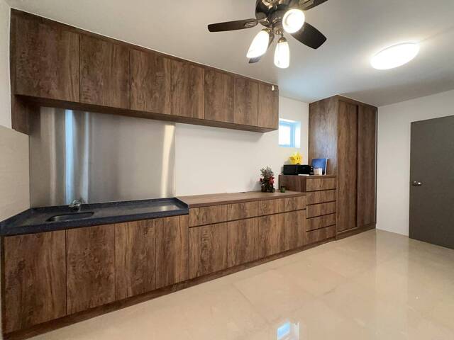 Master bedroom + private bathroom & small pantry @ $1600