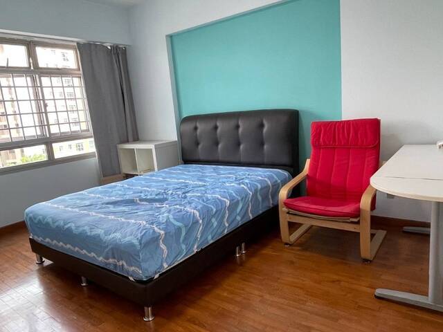 Blk 303C Punggol 3 bedrooms whole unit