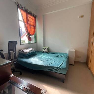 Live near Changi Business Park, Changi Airport and SIA Training Centre – Private Bath & Resort Vibes