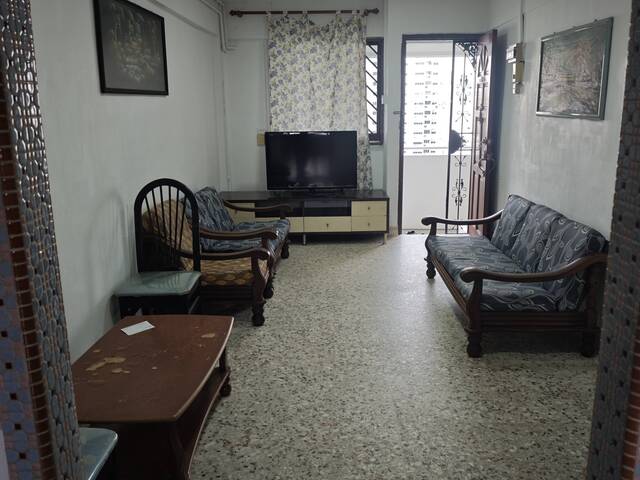 Common room for rent(2 room unit)