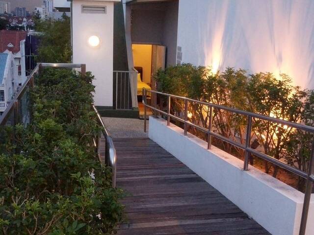 Sky Terrace with 2 bedrooms, rooftop pool and mini garden terrace near Kembangan MRT