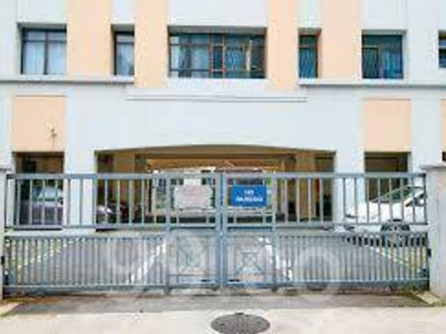 2 Common room for rent at SKT Mansions. (Single Pax each room) no agent fee