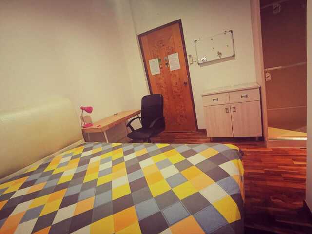 Master bedroom (private bathroom) - Little India