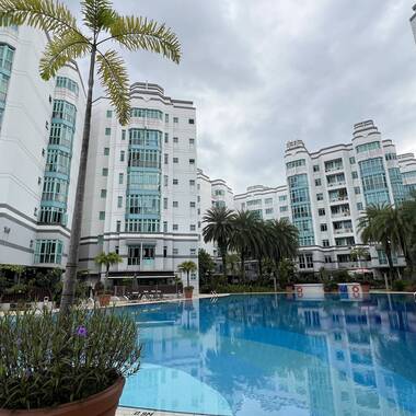 Chic Common Room @Ballota Park Condo (Upper Changi MRT-DTL/Blue Line, Changi Airport)