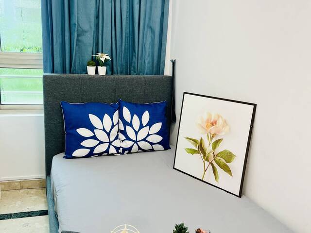 Chic Common Room For Rent @Northvale Condo (Choa Chu Kang MRT - NSL/Red Line)