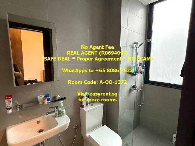 Bedok MRT Master Room