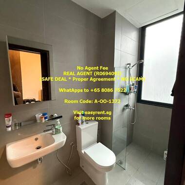 Bedok MRT Master Room