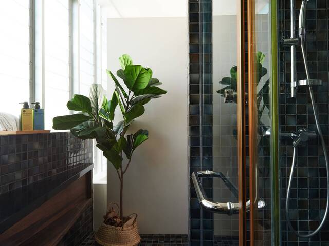 Slate Studio | Ensuite + Large Windows | 9 Min to MRT (Geylang)