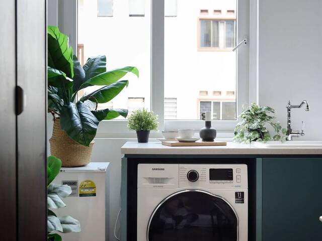 Furnished Ensuite Studio w/ Kitchenette – Farrer Park MRT