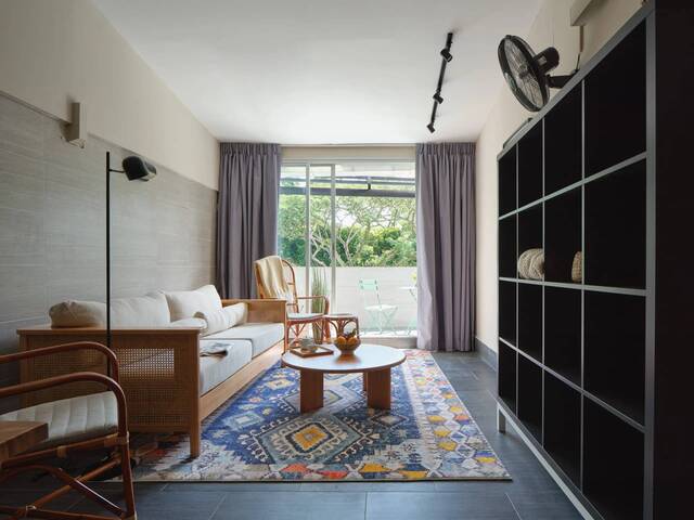 Ensuite Studio with Balcony – 2 Min Walk Sixth Ave MRT | Casuarina Studio for Rent | Temak House