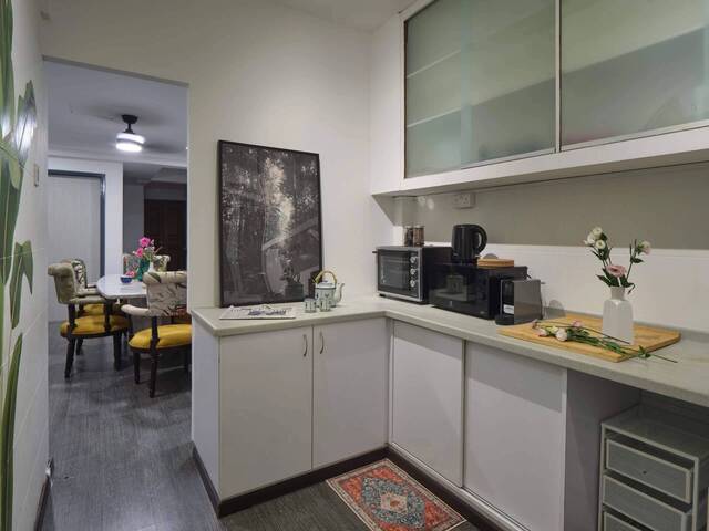 Ensuite Studio with Balcony – 2 Min Walk Sixth Ave MRT | Casuarina Studio for Rent | Temak House