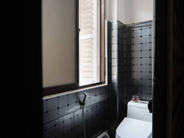 Furnished Studio for Rent – 5 Min Chinatown MRT | Jafaar Studio | Irama House