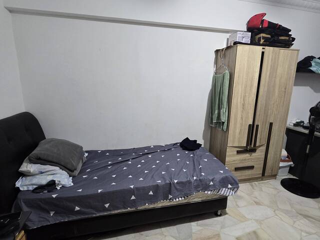 Bed space for rent SEMBAWANG