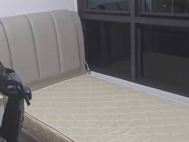 Single room with private toilet