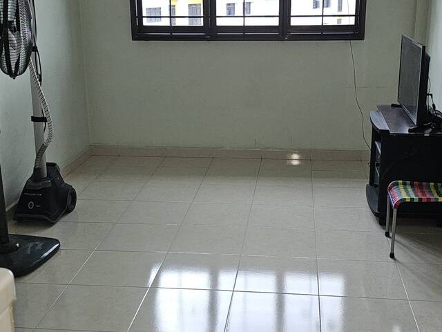 Anchorvale road single room rental