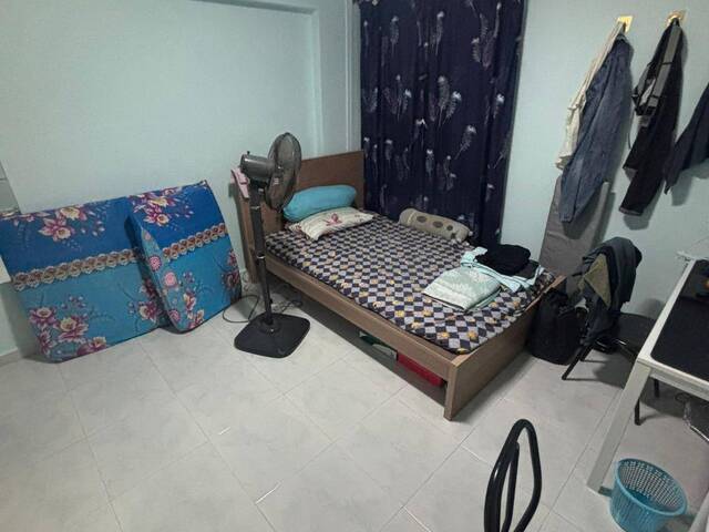πΏ Cozy Shared Room for Rent β Bukit Batok (From 15 March 2026)