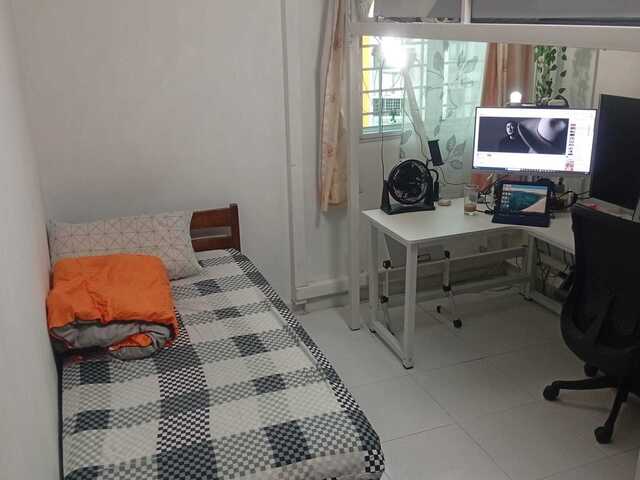 1 male roommate $600 Ang Mo Kio