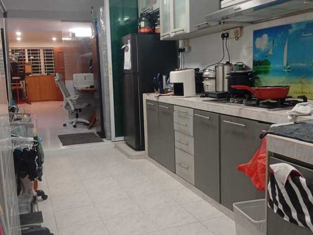 1 male roommate $600 Ang Mo Kio