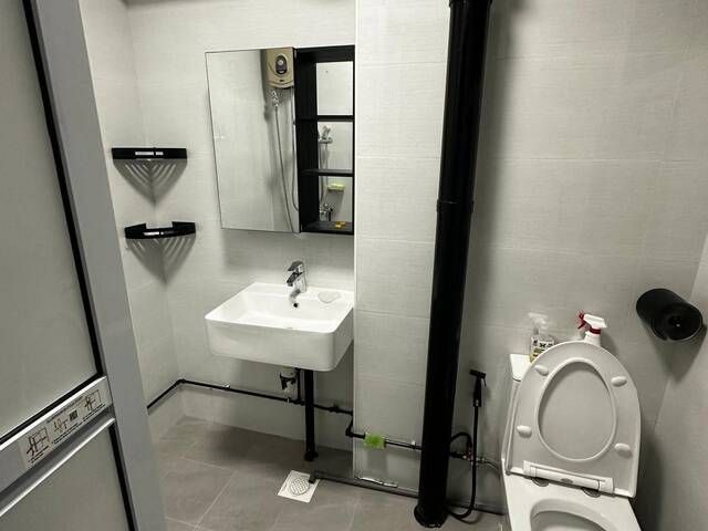 Masterbed room rental